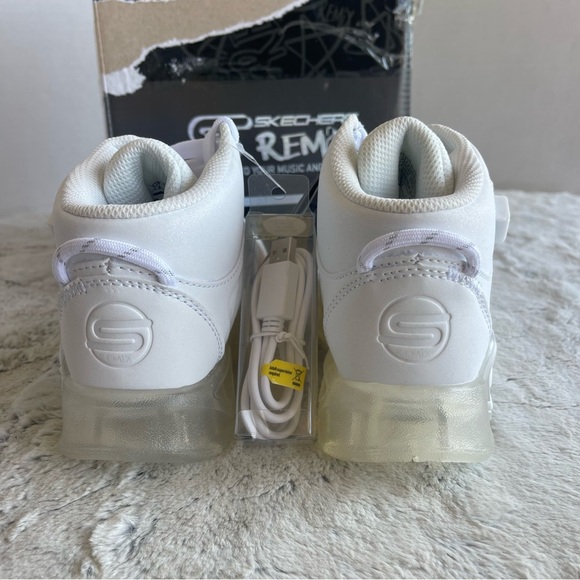 Skechers Remix Kids White Light-Up Sneakers New Size 13 Little Girls - Picture 5 of 9